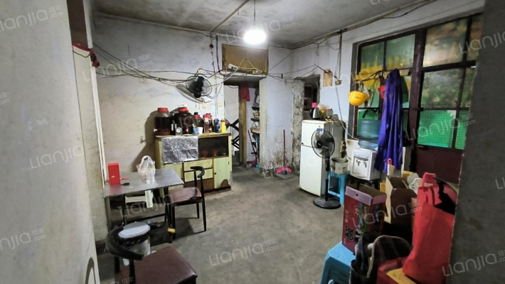 站北东街121号二手房实景图