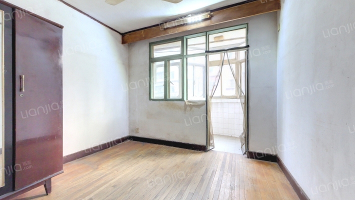 桃浦七村雪松苑二手房实景图