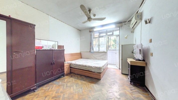 南泉路1350弄二手房实景图