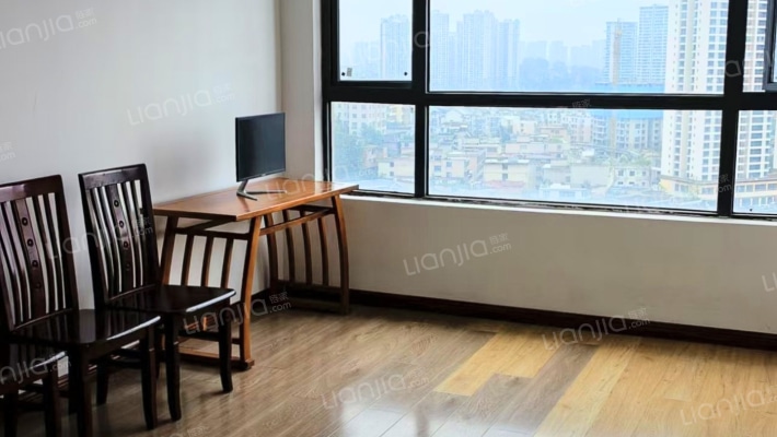云泰广场二手房实景图