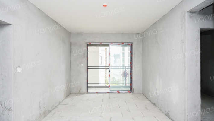 融创琅阅滨江二手房实景图