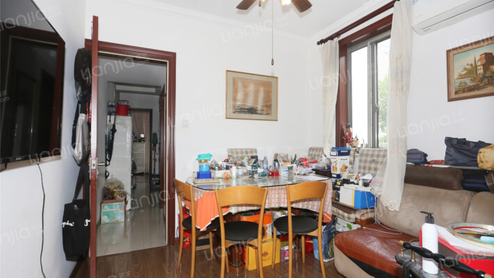 双阳路594弄二手房实景图