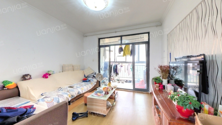 自由都市二手房实景图