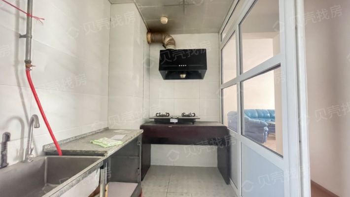 银川路世界名筑 电梯2室拎包入住 随时看房-厨房