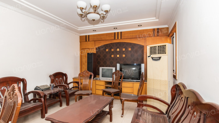 海会一村二手房实景图