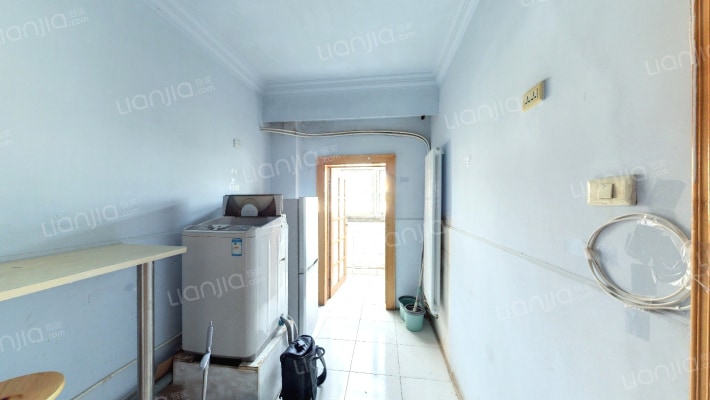 昆裕里二手房实景图