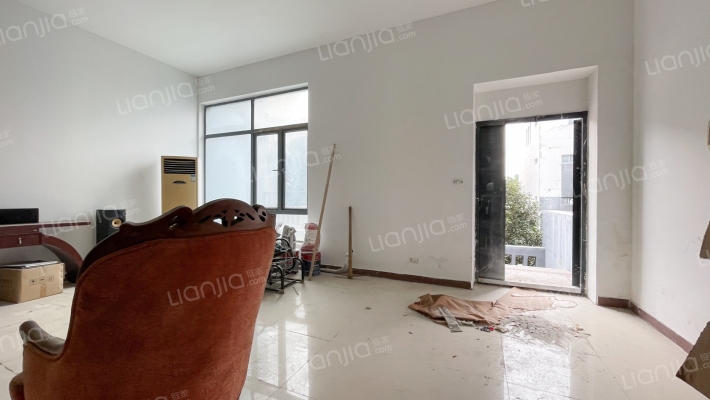 观澜逸墅二手房实景图