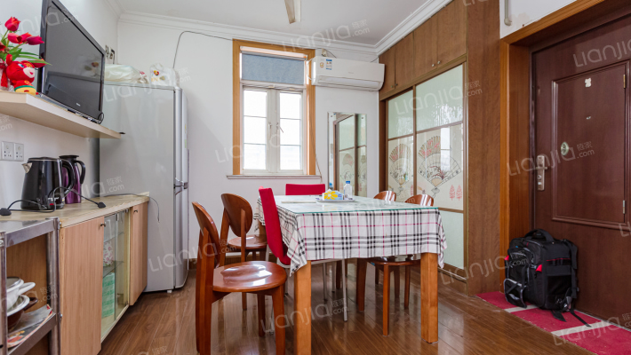 共宁小区 二手房实景图