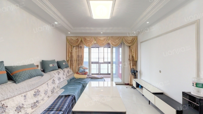 融创春晖十里阅峰庭二手房实景图