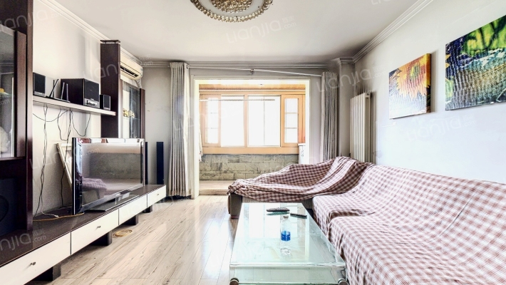 新兴名园二手房实景图