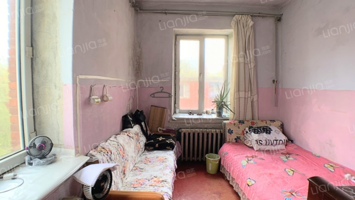 锅炉厂家属小区二手房实景图