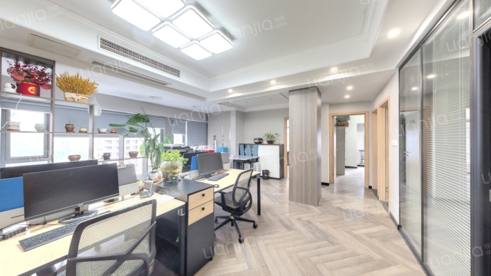 中渝都会首站二手房实景图