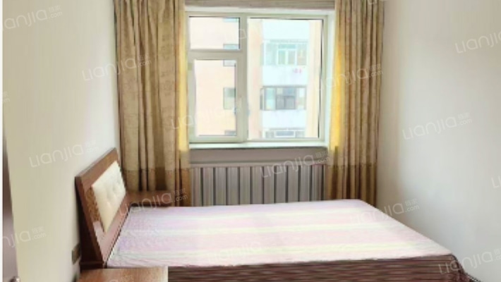 跃进小区二手房实景图