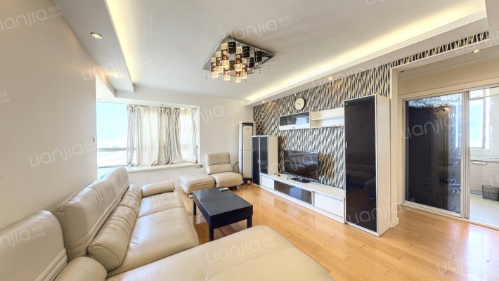 巴黎之春二手房实景图