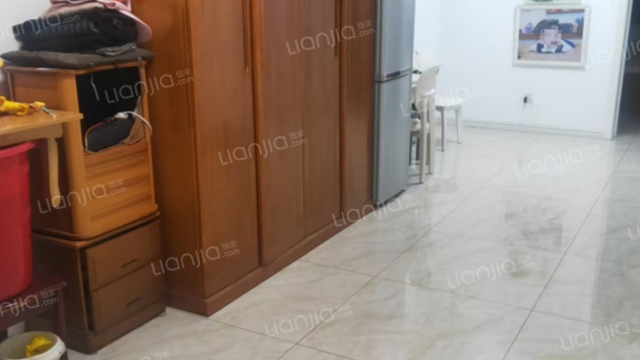 交警三区二手房实景图