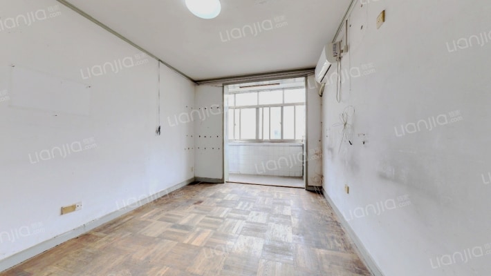 双阳路111弄二手房实景图