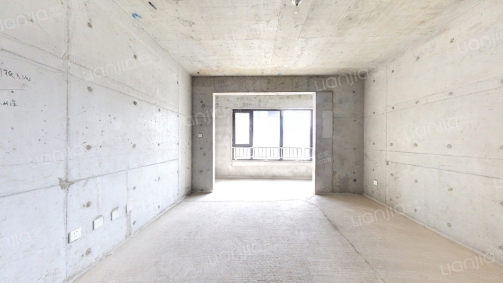 昆御府二手房实景图