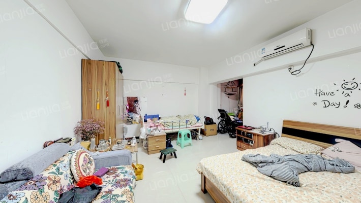 盛龙广场1号地二手房实景图