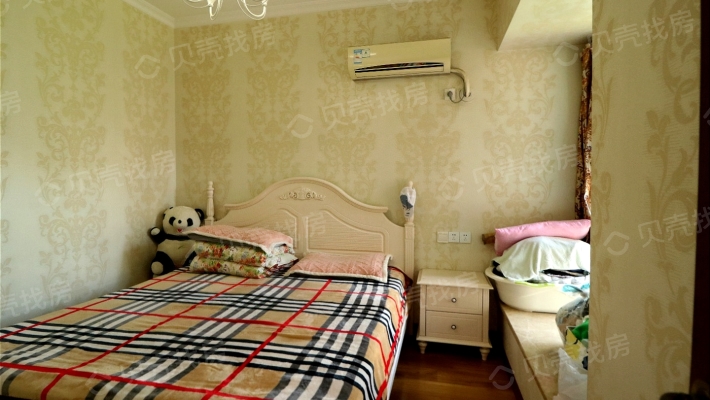 东坝龙和锦尚三居室，配套设施齐全，出行方便-卧室B