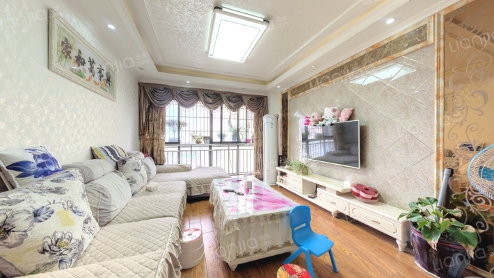 君雁金梧桐二手房实景图