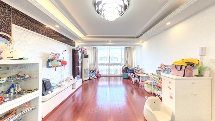 贝越流明新苑二手房实景图