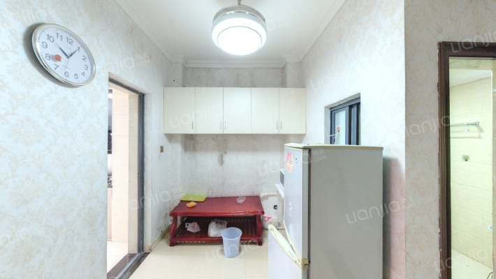 金色学府二手房实景图