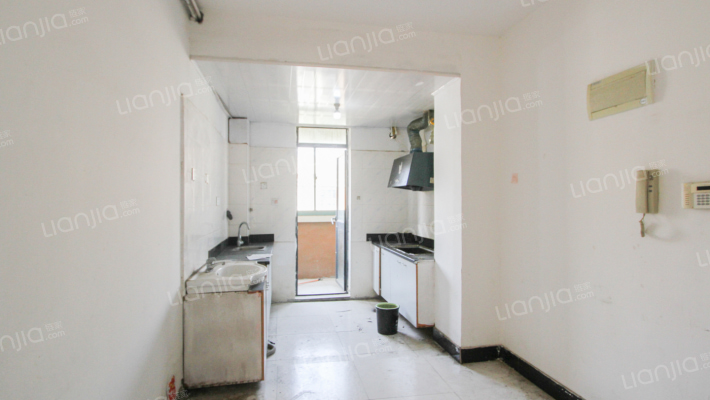 申城佳苑一期B块二手房实景图