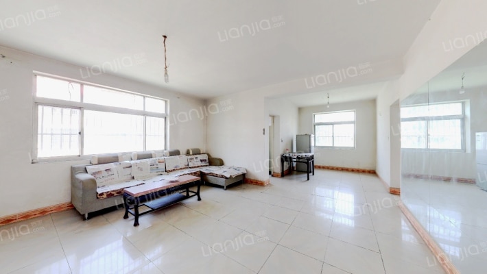 秦陵社区二手房实景图