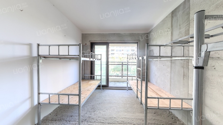 首开龙湖天钜三期二手房实景图