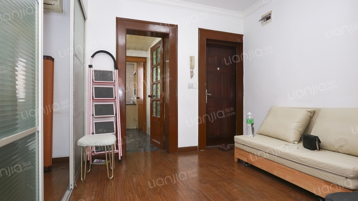 工农四村星源公寓二手房实景图