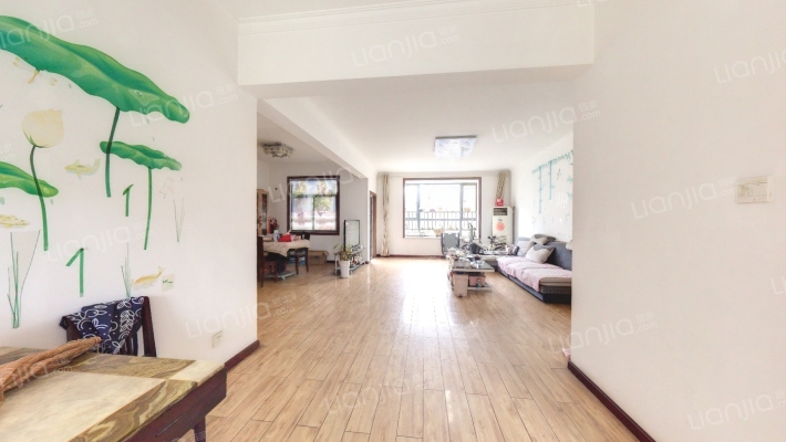 都市假日二手房实景图