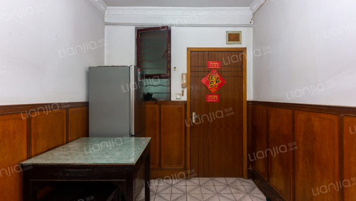 东大小区二手房实景图