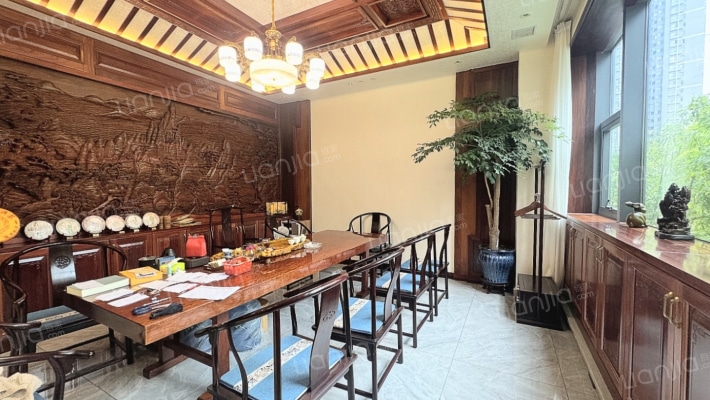 龙城庄园二手房实景图