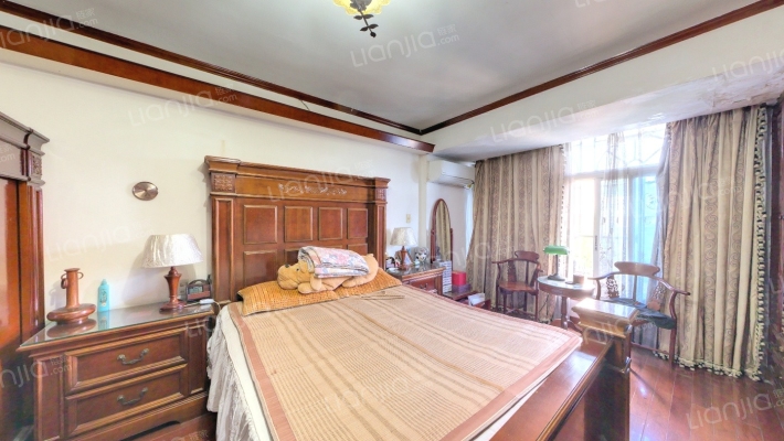 秀冶里河沿5号二手房实景图