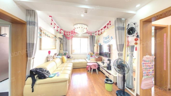 十字街131至132号二手房实景图