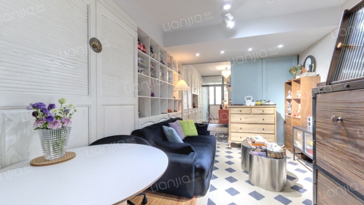 政通路100弄二手房实景图