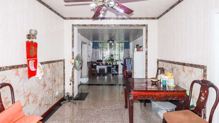 临汾路1244弄二手房实景图