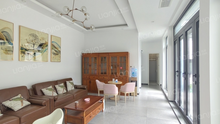 万科安品园舍二手房实景图