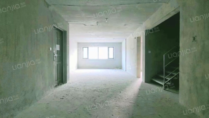 保利观湖二手房实景图