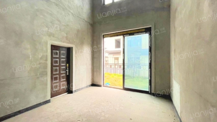 荣盛华府别墅区二手房实景图