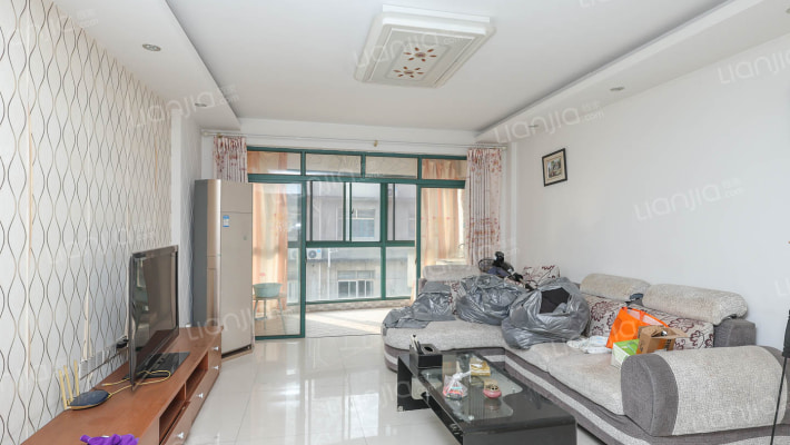 华瑞新城二手房实景图