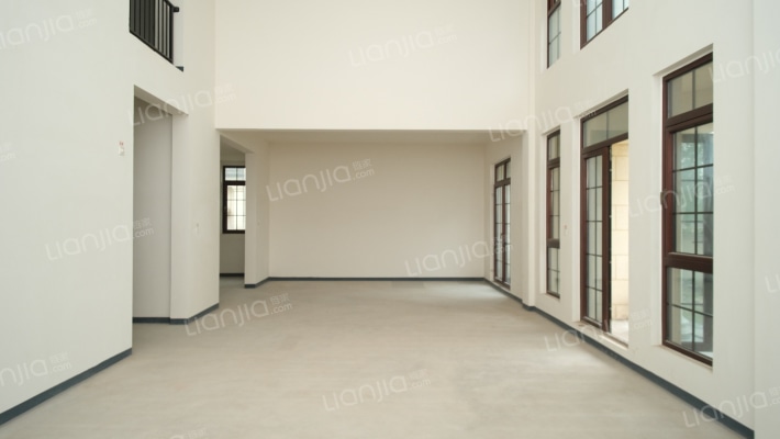 融创玫瑰园二手房实景图