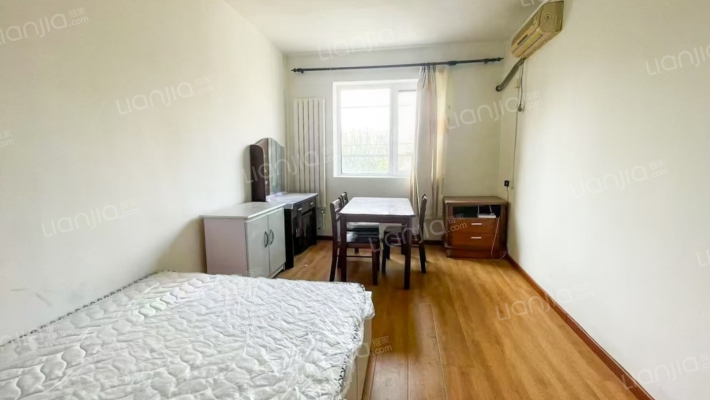 新村十段小区二手房实景图