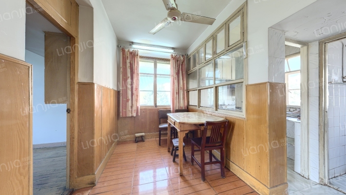 上怡新村二手房实景图