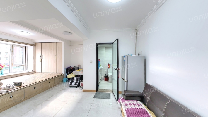 莱茵河畔二手房实景图