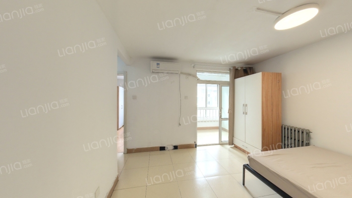 南弓匠营胡同二手房实景图