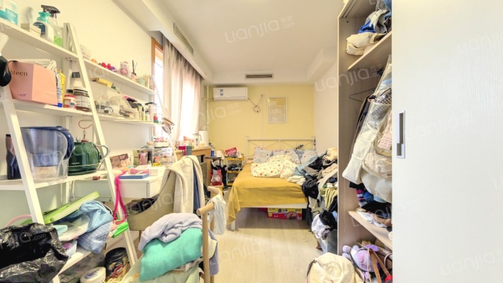 砖角楼南里二手房实景图