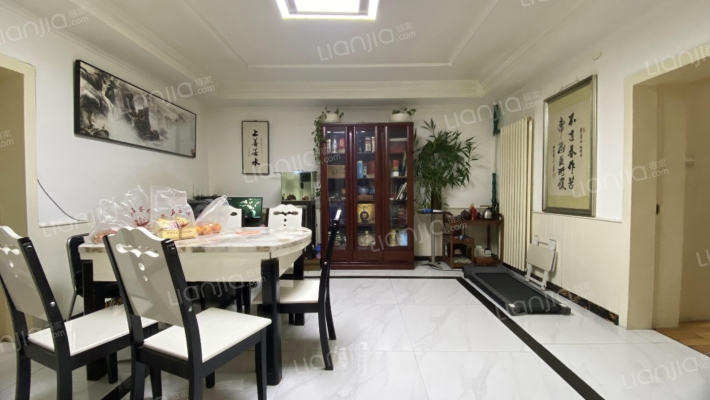 东鹰小区二手房实景图