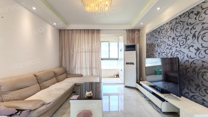 太阳星辰花园泊朗峰二手房实景图