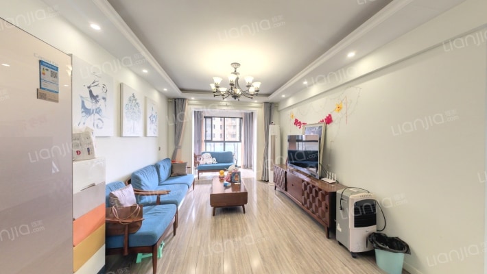 香江锦城二手房实景图